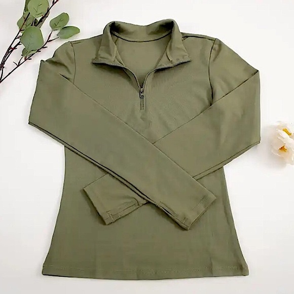 Green long sleeve zip up - Picture 9 of 10